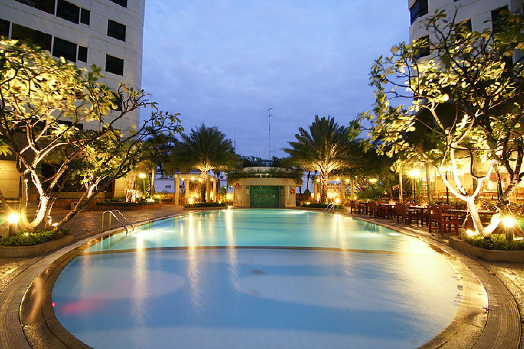 Grand Diamond Suites Hotel Бангкок Екстер'єр фото