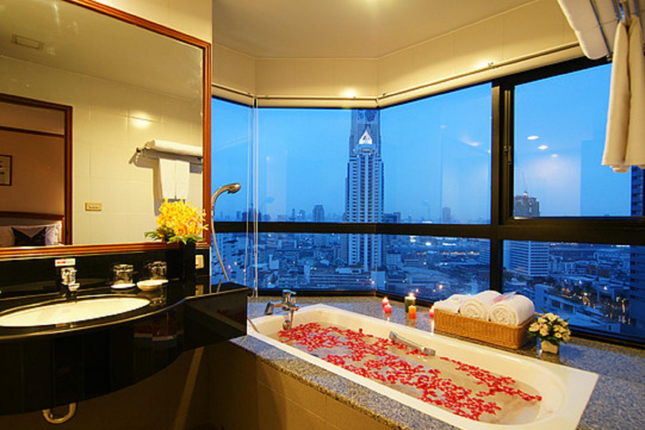 Grand Diamond Suites Hotel Бангкок Екстер'єр фото