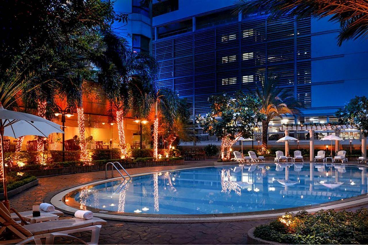 Grand Diamond Suites Hotel Бангкок Екстер'єр фото
